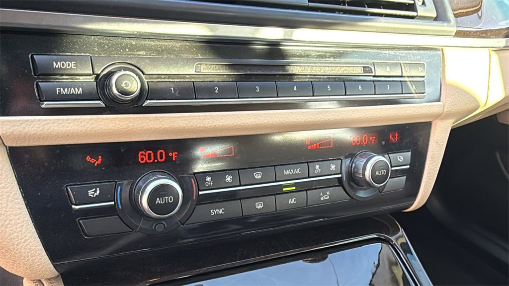 Used 2016 BMW 528i Sedan image 26