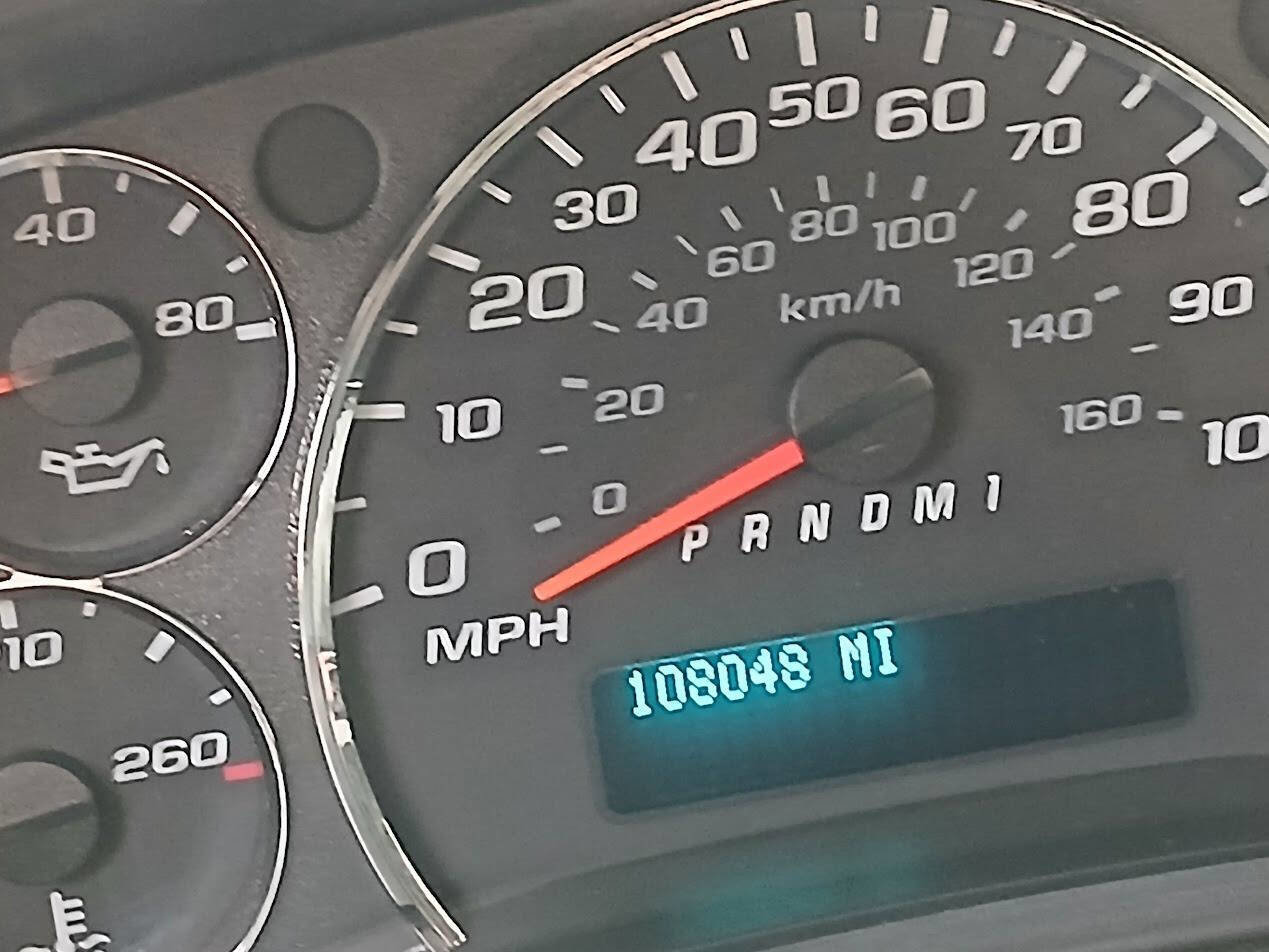 Used 2011 GMC Savana 3500 image 4