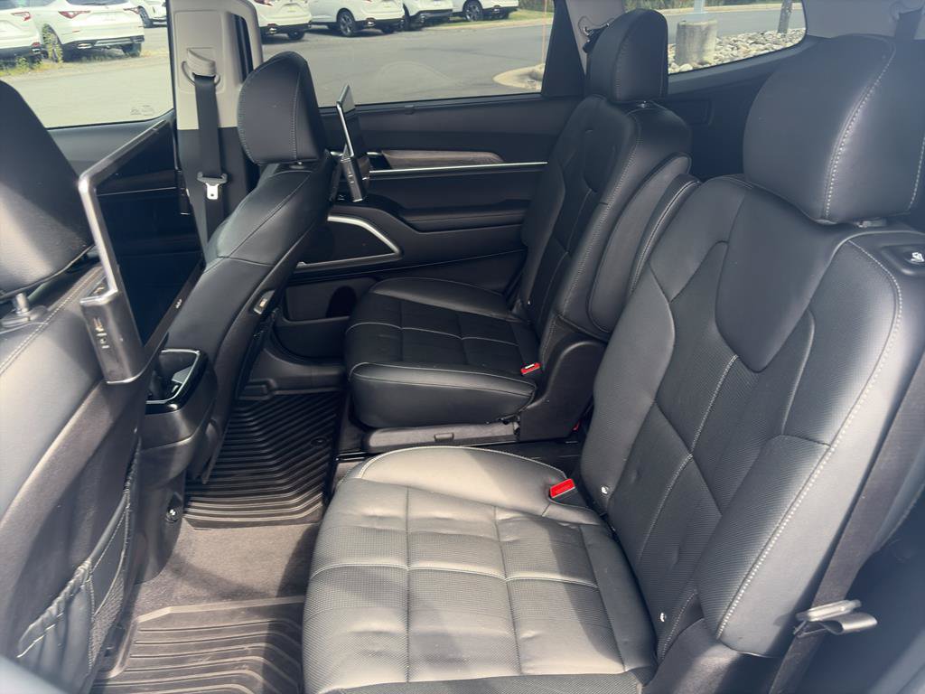 Used 2022 Kia Telluride EX w/ EX Premium Package FWD image 26