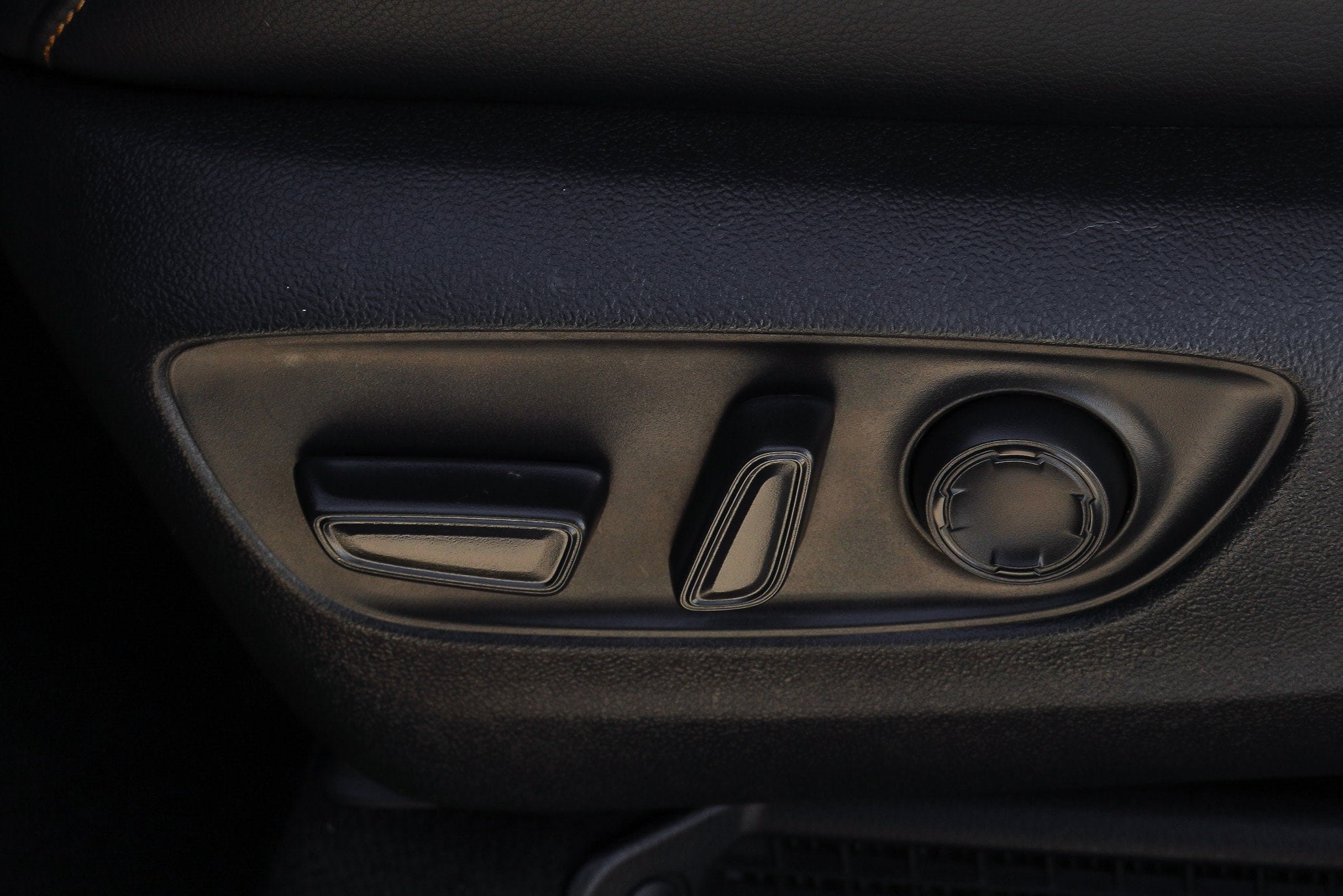 Certified 2025 Toyota Sienna XLE Woodland Edition AWD/4WD image 18