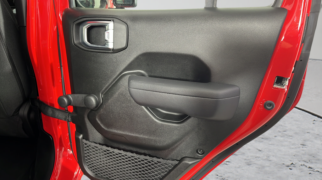 Used 2024 Jeep Wrangler Unlimited Sport AWD/4WD image 19