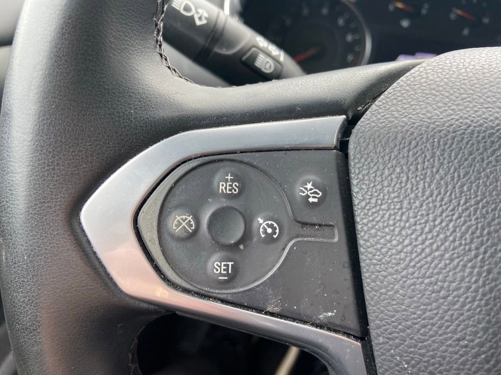 Used 2023 Chevrolet Traverse LT w/ Rear Camera Mirror Package AWD/4WD image 15