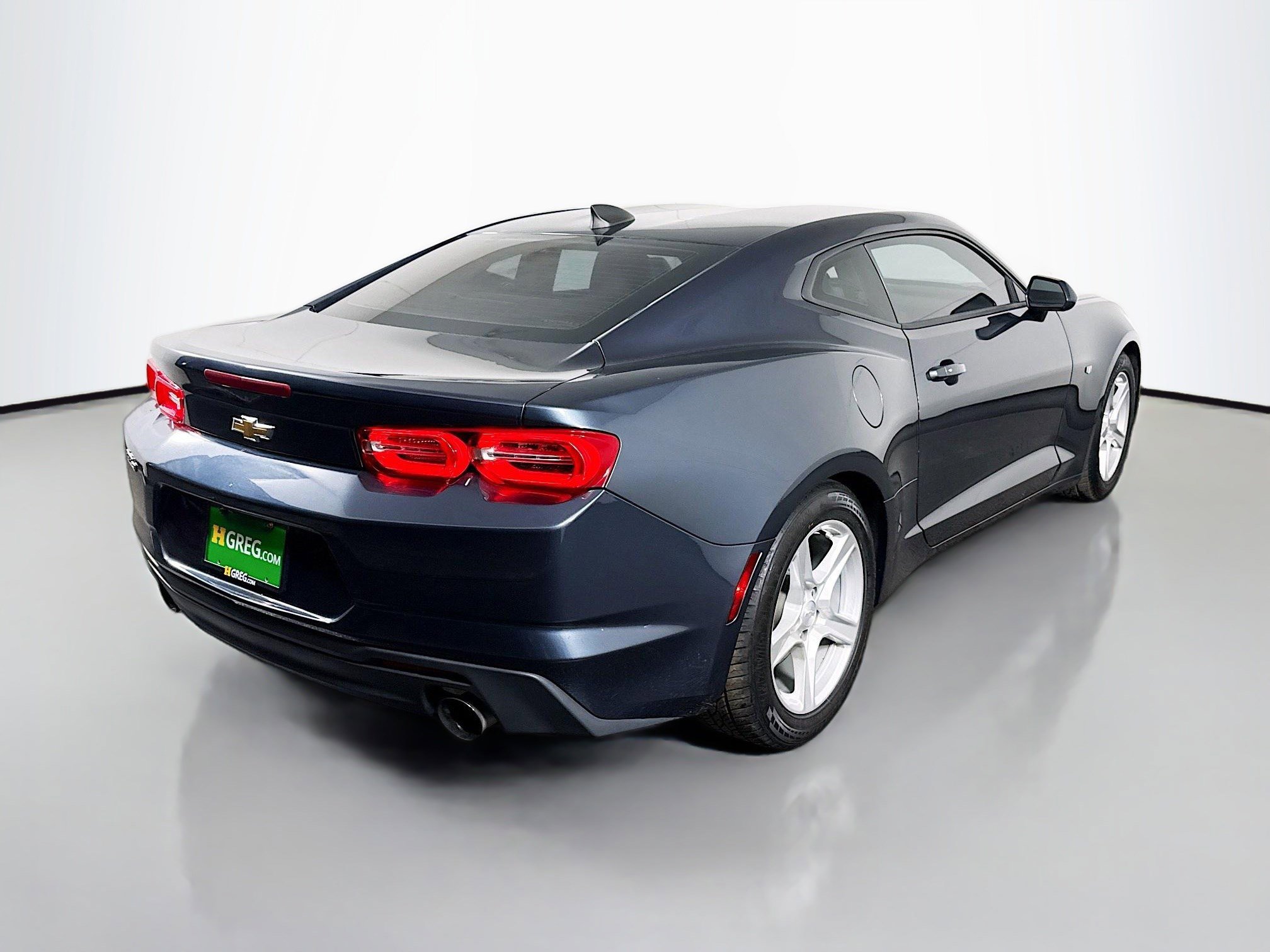 Used 2019 Chevrolet Camaro LT image 10