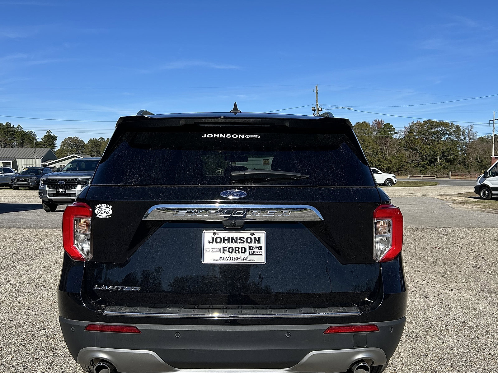 Used 2024 Ford Explorer Limited image 4