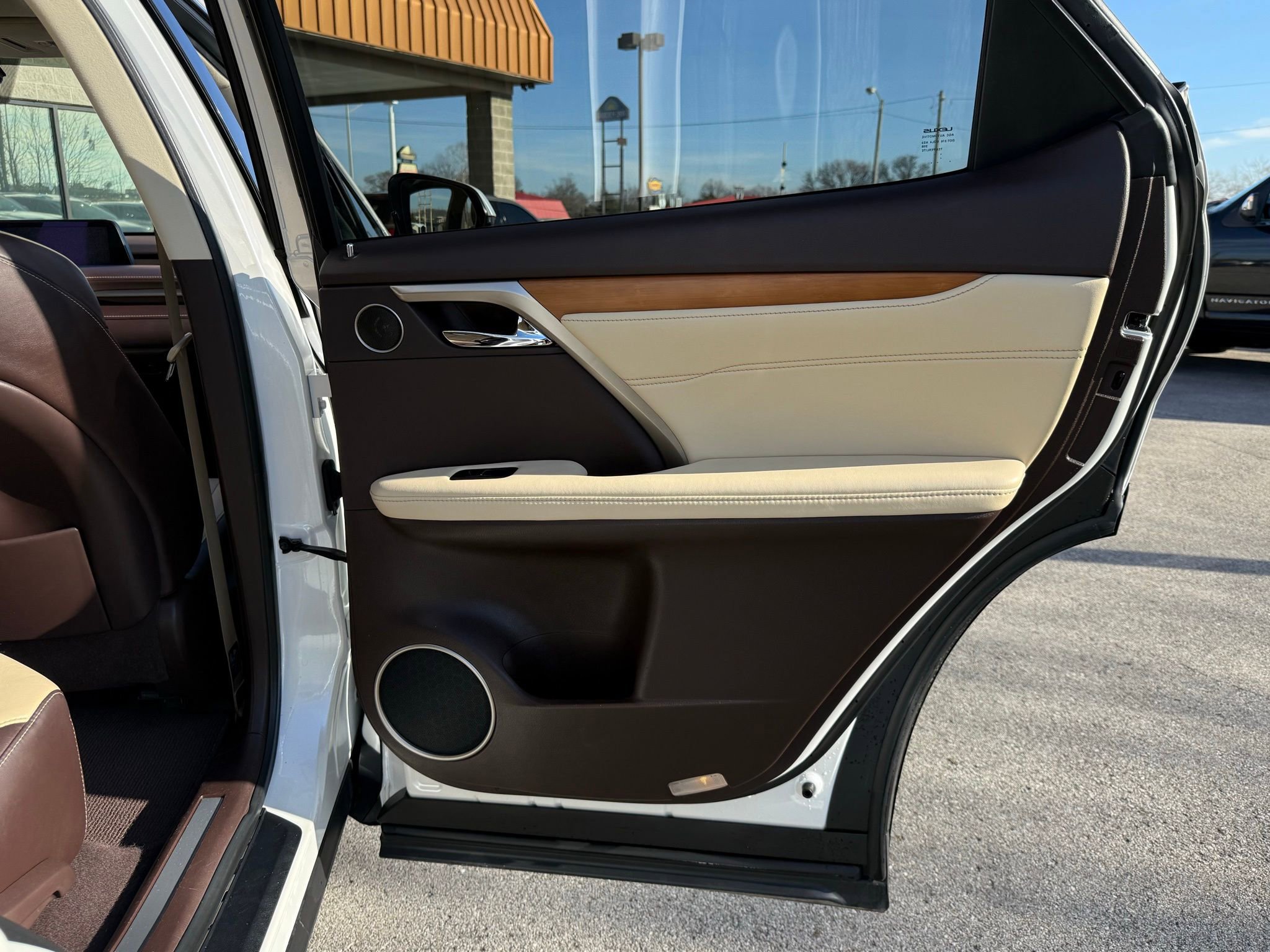 Used 2016 Lexus RX 350 FWD w/ Premium Package image 37