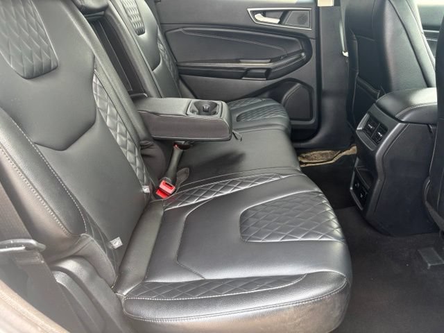 Used 2024 Ford Edge Titanium AWD/4WD image 17