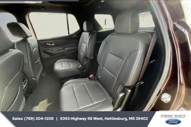 Used 2023 Chevrolet Traverse LT w/ LT Premium Package image 19