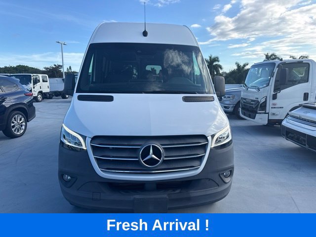 Used 2023 Mercedes-Benz Sprinter 2500 image 18