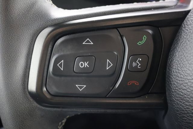 Used 2025 Jeep Wrangler Unlimited Rubicon w/ Convenience Group image 11