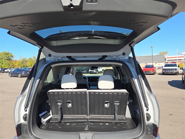 New 2026 Hyundai Santa Fe SE image 28