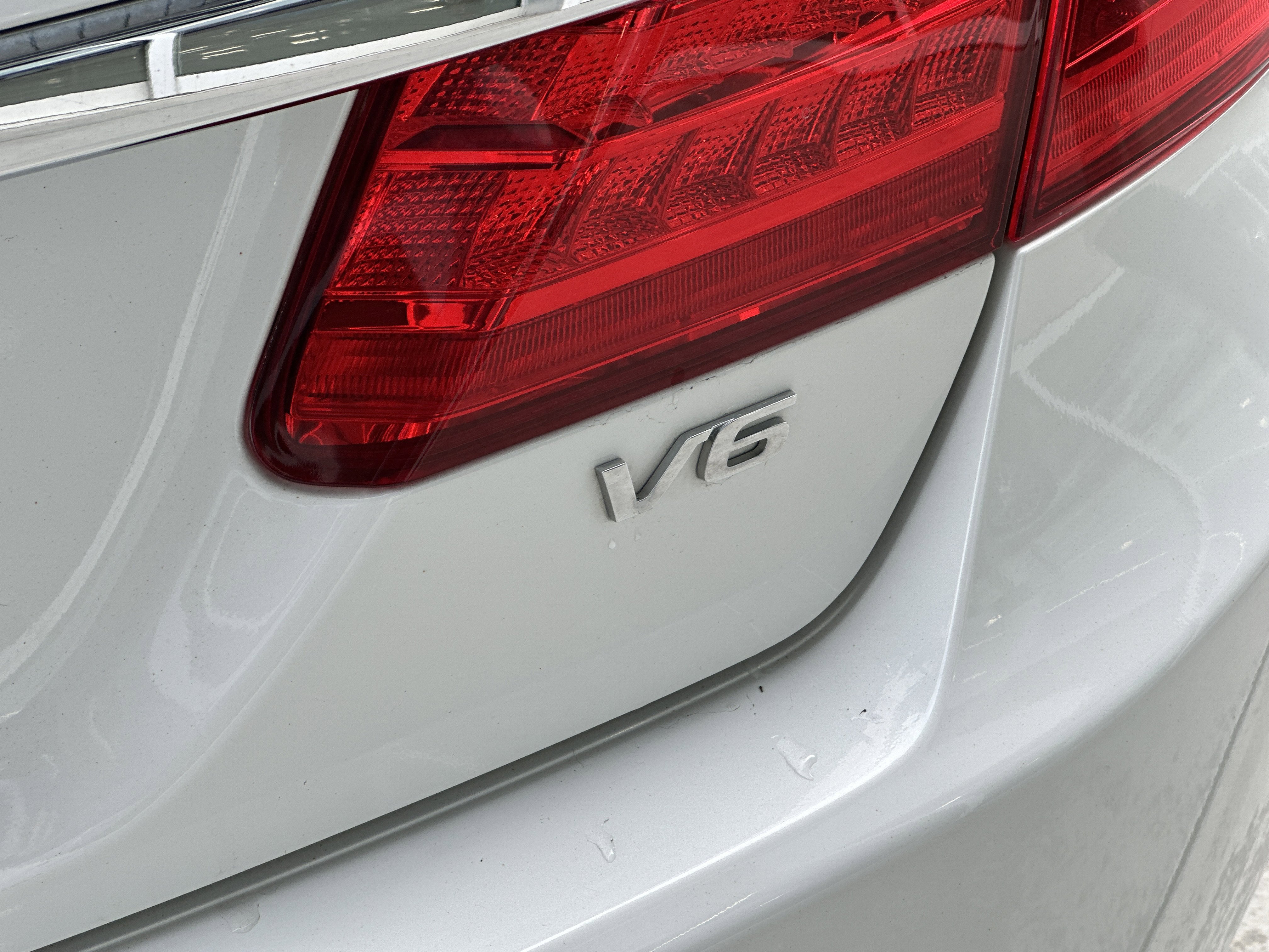 Used 2015 Honda Accord EX-L image 31