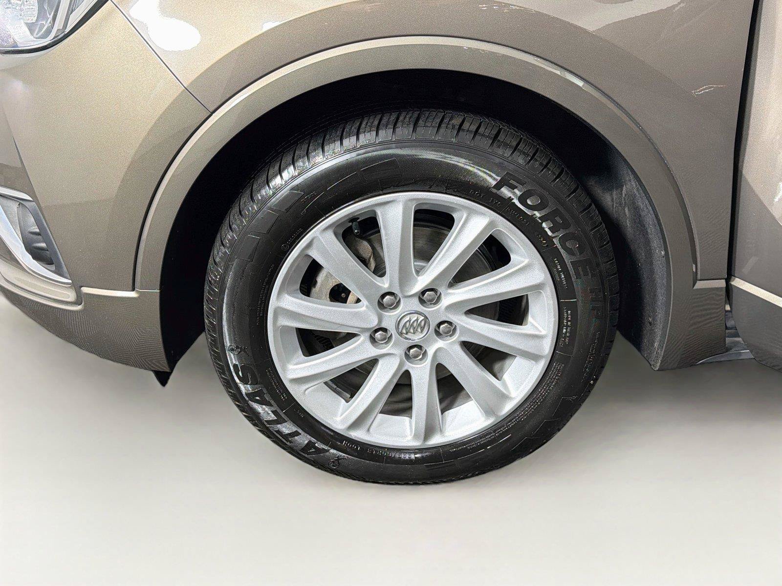 Used 2019 Buick Envision Essence AWD/4WD image 33