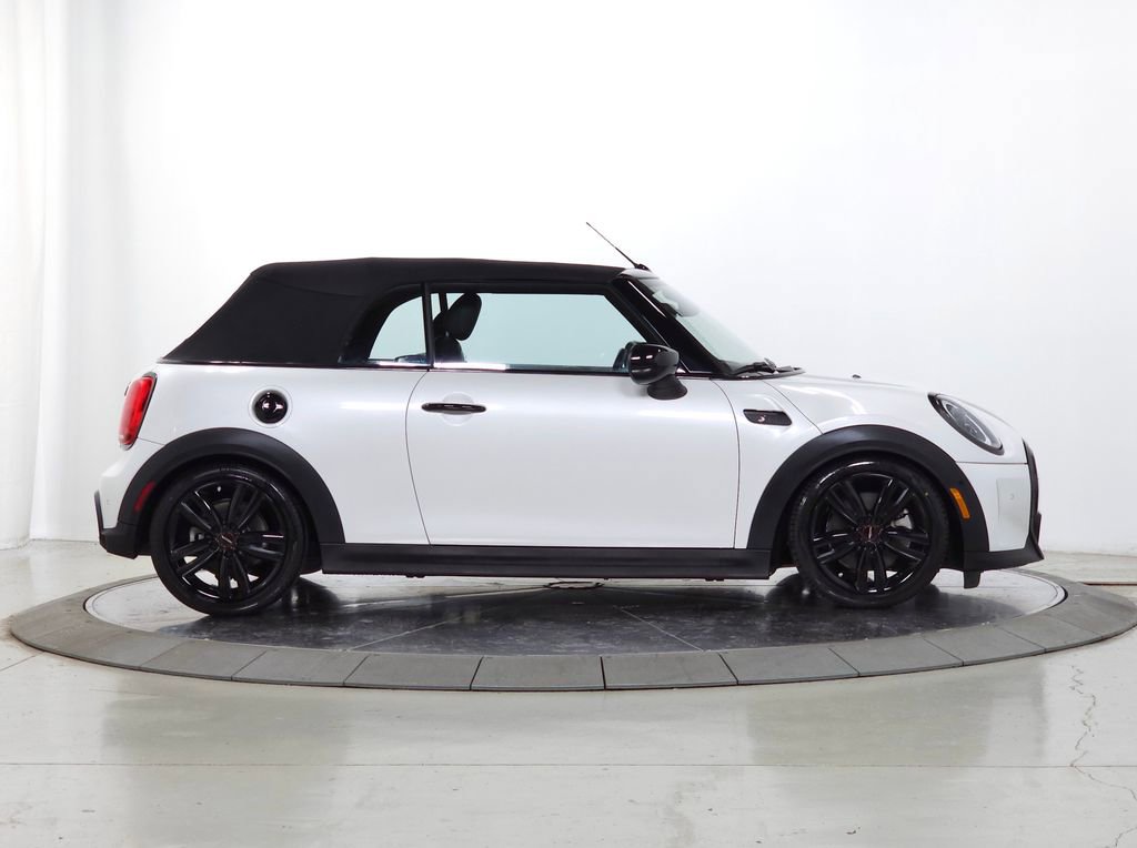 Used 2023 MINI Cooper S FWD image 9