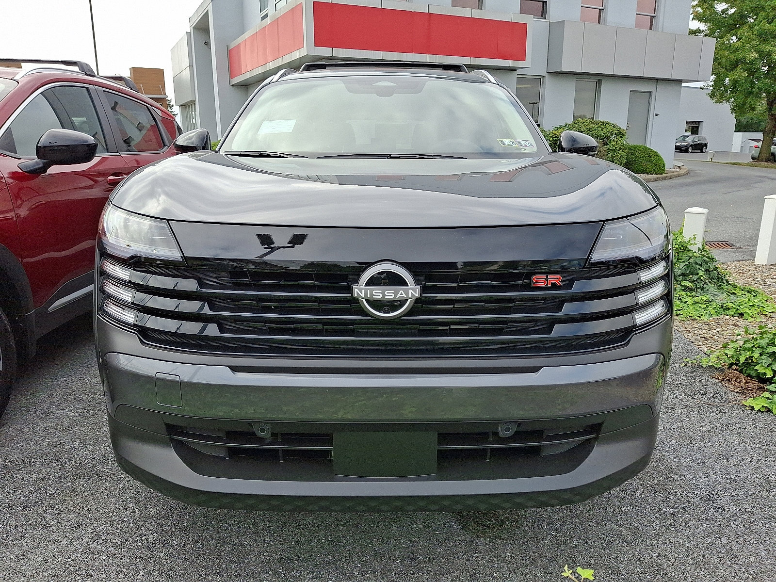 New 2026 Nissan Kicks SR w/ SR Premium Package image 2