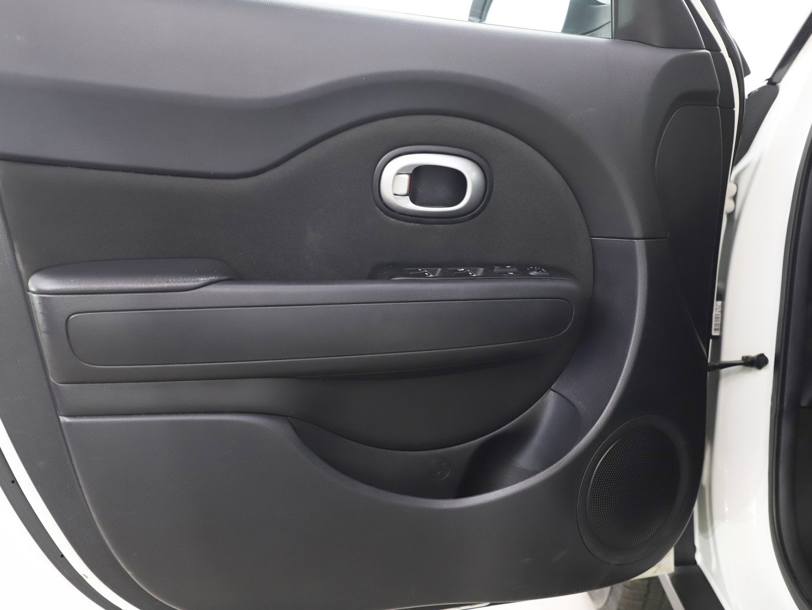 Used 2017 Kia Soul FWD image 18
