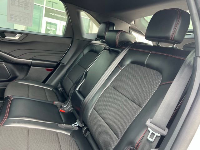 Used 2025 Ford Escape ST-Line Select w/ Tech Pack #1 image 21