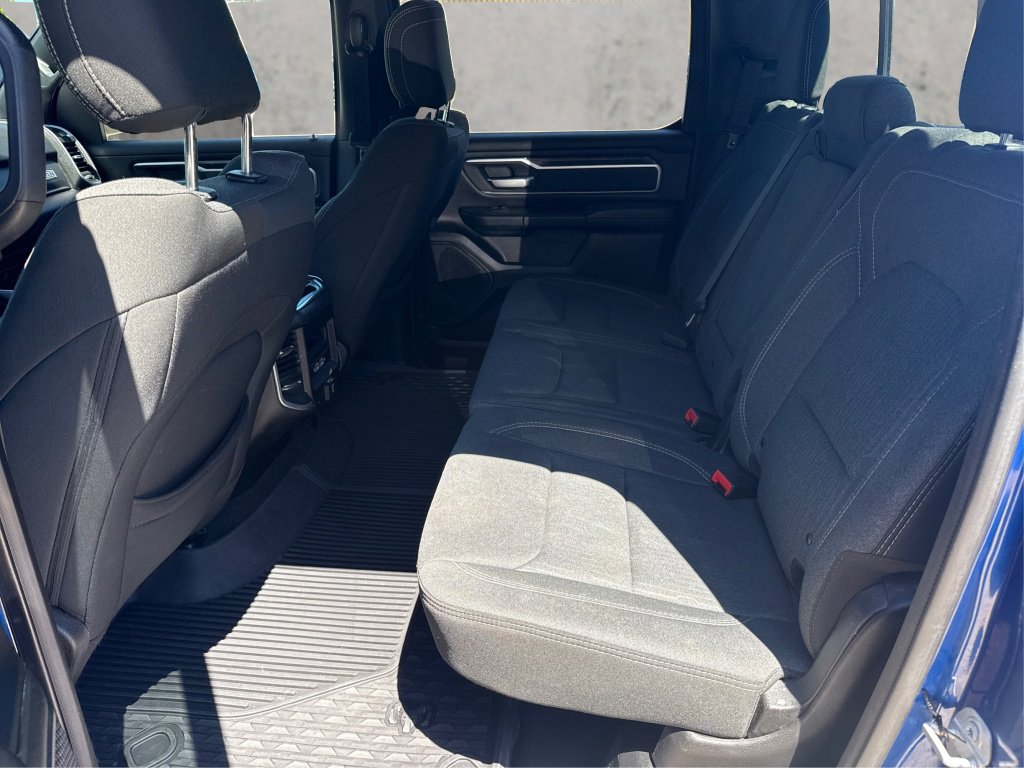 Used 2019 RAM 1500 Big Horn AWD/4WD image 12