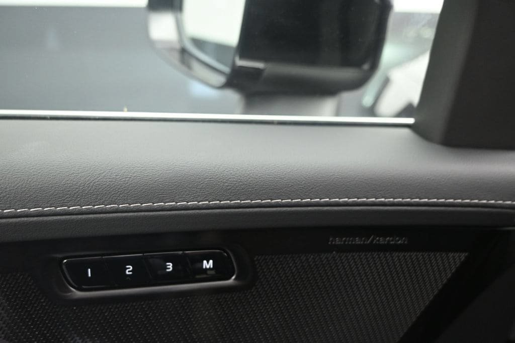 New 2026 Volvo XC90 B6 Plus AWD/4WD image 11