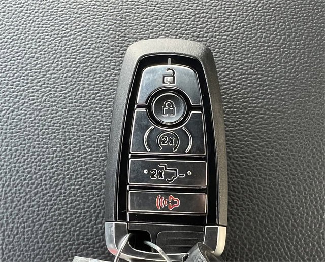 New 2026 Ford Explorer Platinum w/ LUX Leather Package image 24