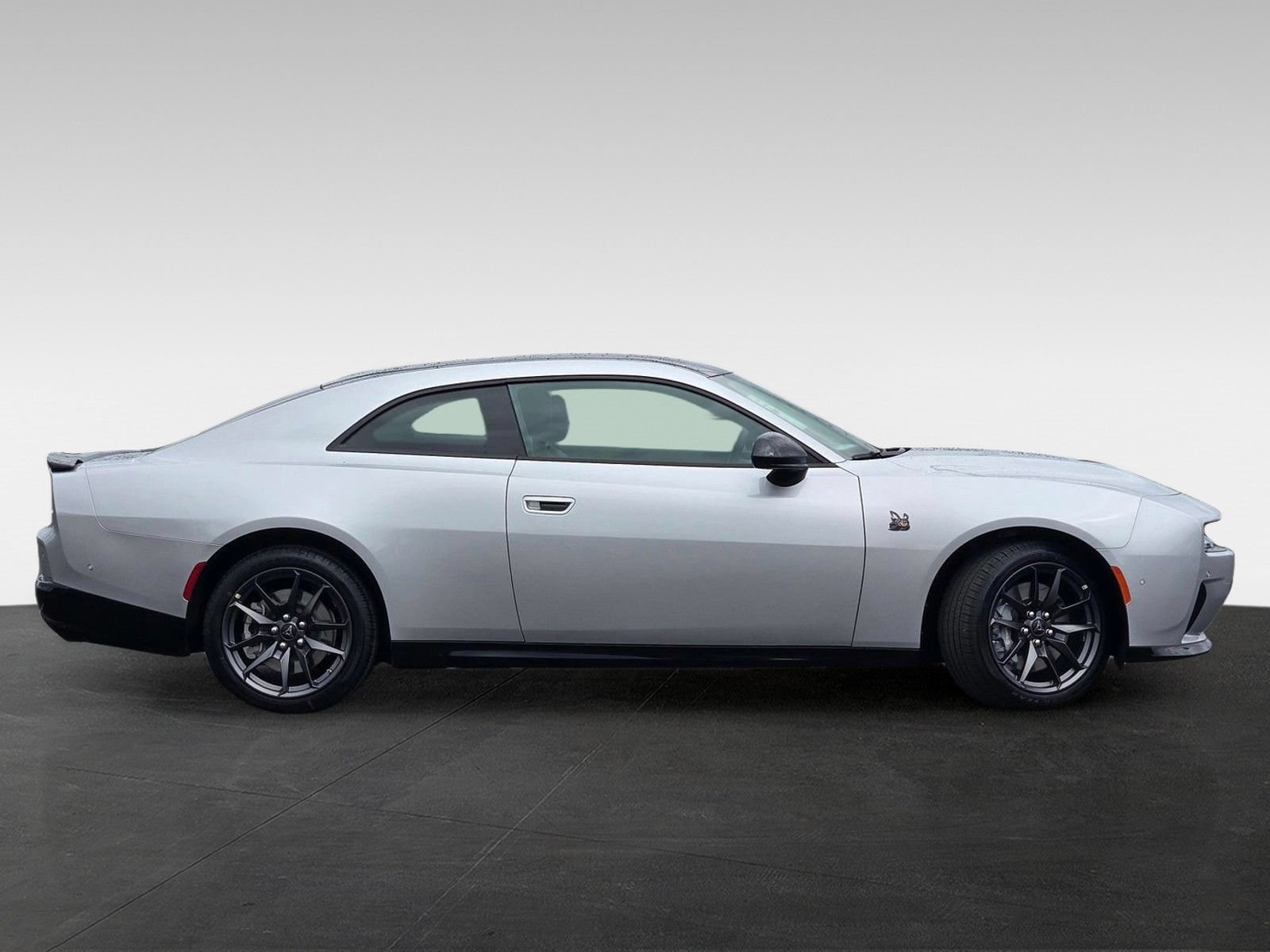 New 2026 Dodge Charger Scat Pack w/ Blacktop Package AWD/4WD image 4