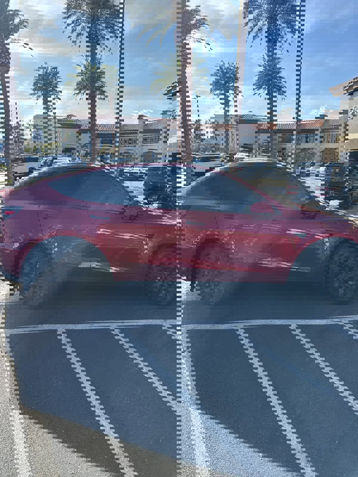 Used 2024 Tesla Model Y Long Range image 4