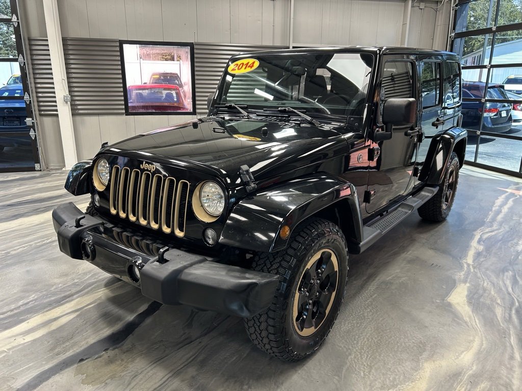 Used 2014 Jeep Wrangler Unlimited Sahara image 4
