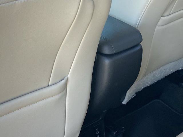 Used 2024 Buick Encore GX Preferred FWD image 16