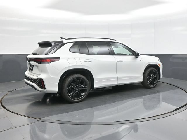New 2026 Volkswagen Tiguan SE R-Line FWD image 7