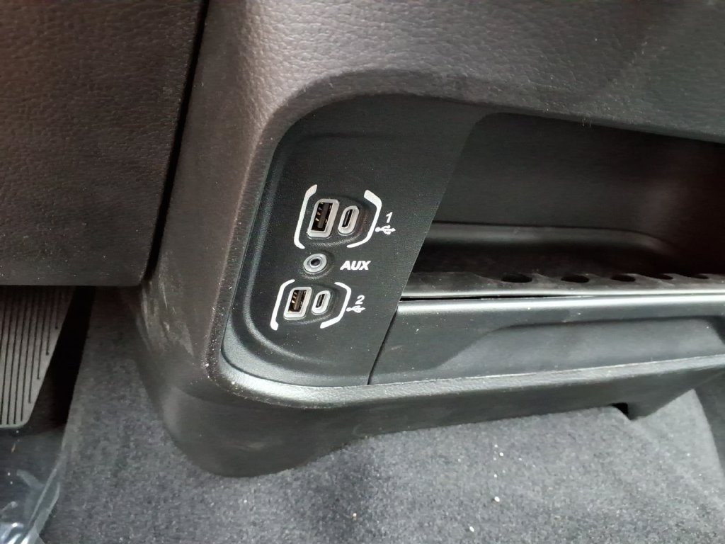 New 2026 RAM 2500 Tradesman AWD/4WD image 19