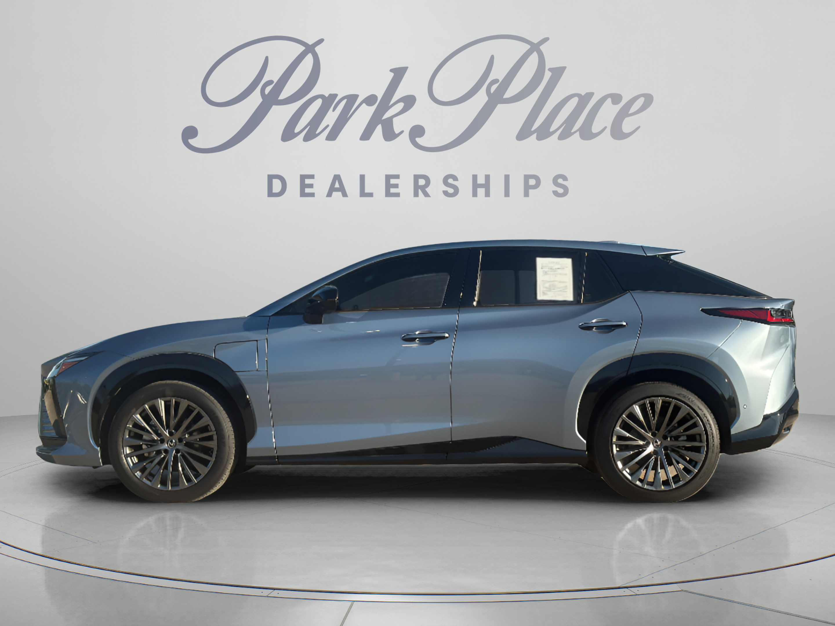 Used 2023 Lexus RZ 450e Premium w/ Accessory Package (2T) AWD/4WD image 2