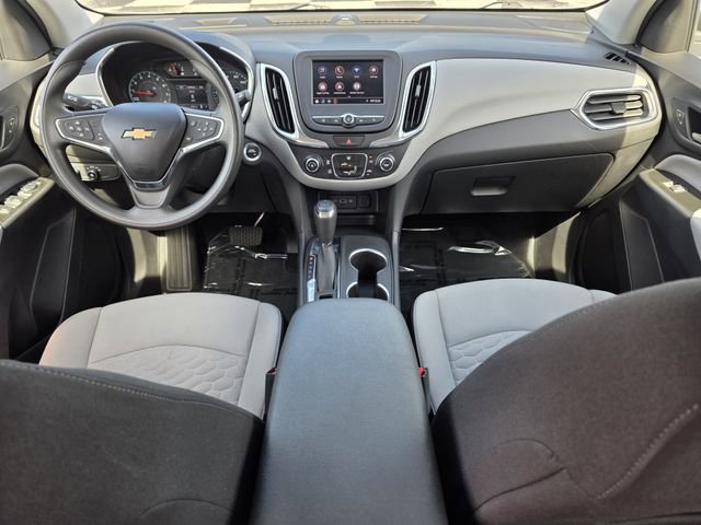 Used 2021 Chevrolet Equinox LS image 14