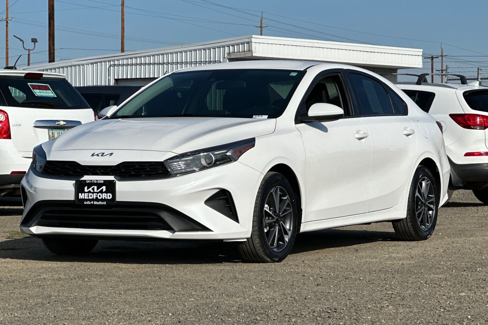 Used 2022 Kia Forte LXS FWD image 9
