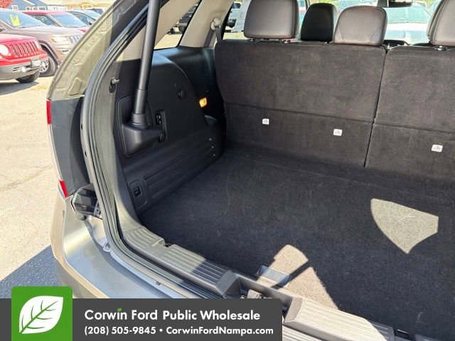 Used 2013 Ford Edge SEL FWD image 31