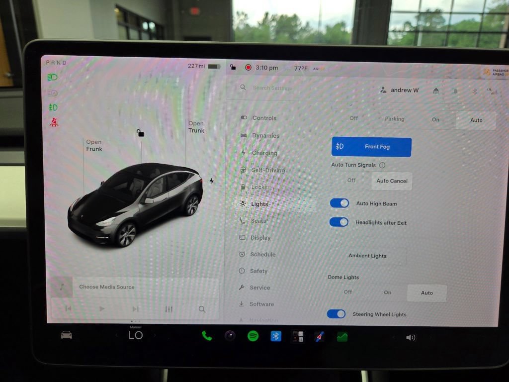 Used 2020 Tesla Model Y Long Range AWD/4WD image 38