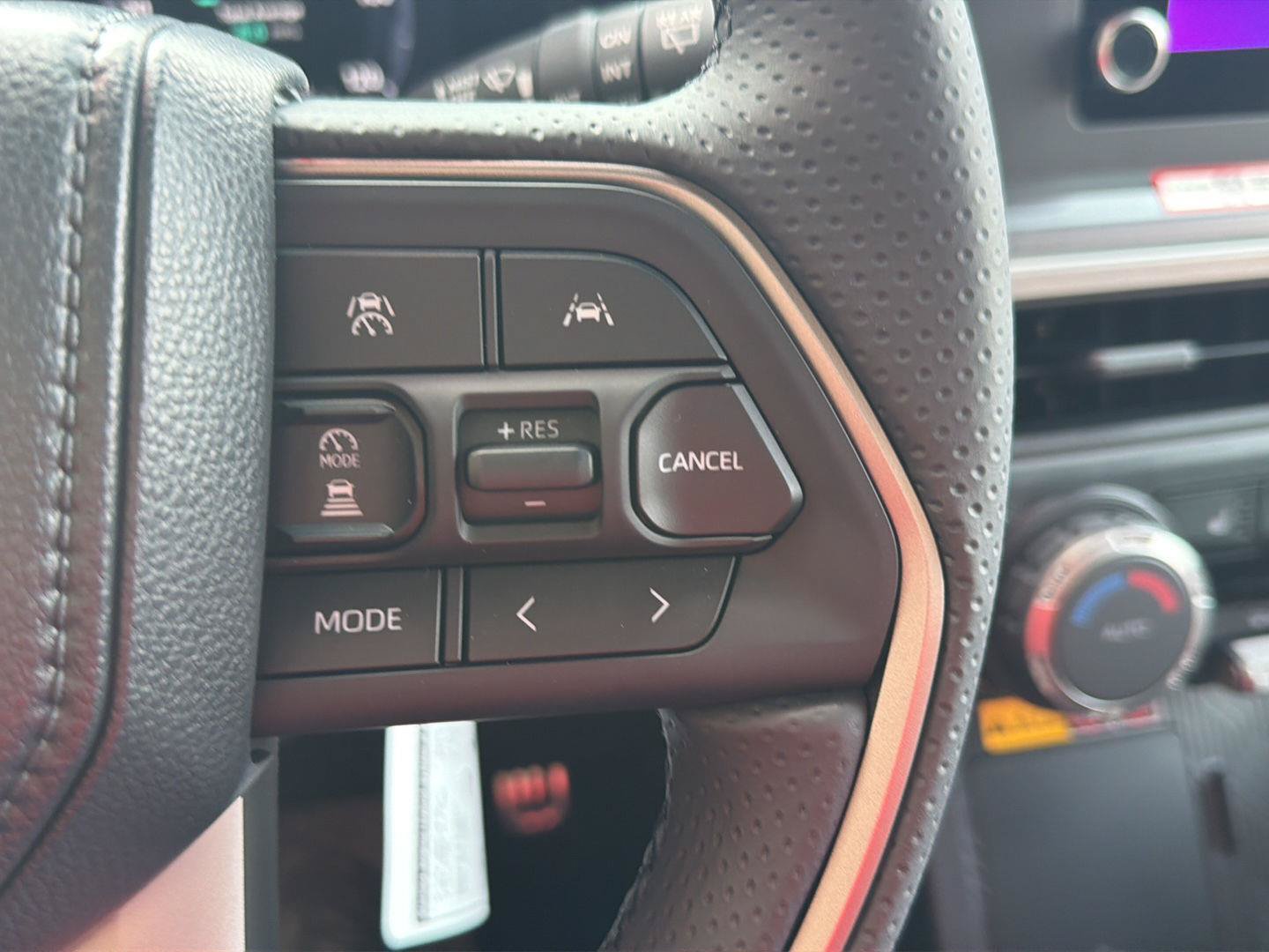New 2026 Toyota 4Runner TRD Sport AWD/4WD image 17