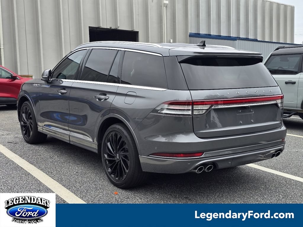 Used 2021 Lincoln Aviator Reserve w/ Equipment Group 208A AWD/4WD image 2