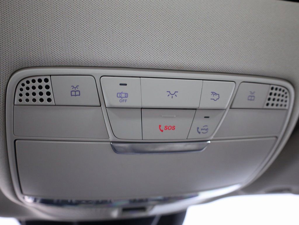 Certified 2022 Mercedes-Benz E 350 4MATIC Sedan image 26