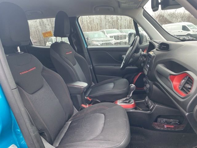 Used 2020 Jeep Renegade Trailhawk w/ Cold Weather Group image 9