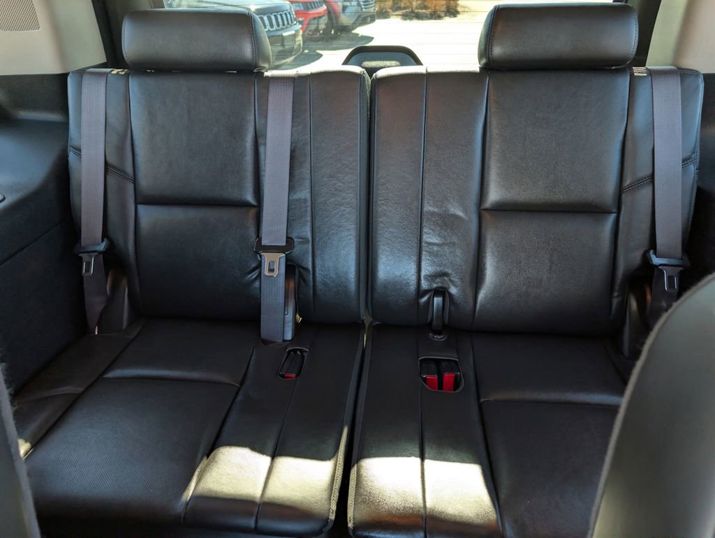 Used 2014 GMC Yukon Denali image 26