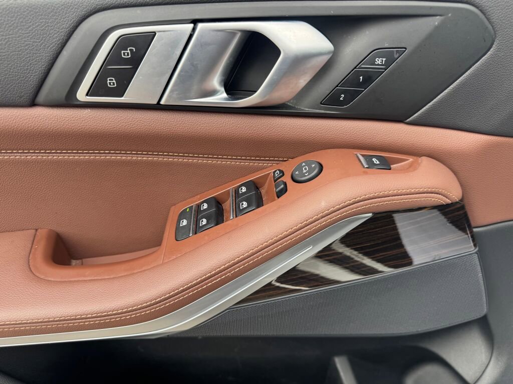 Used 2021 BMW X5 xDrive40i w/ Convenience Package image 10