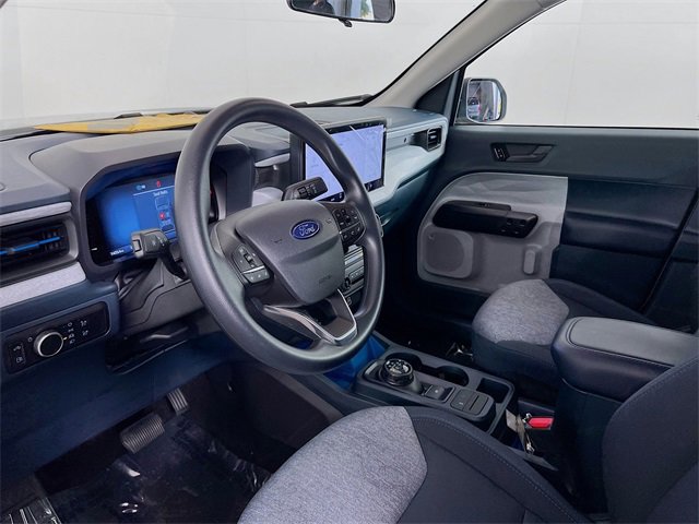 Used 2025 Ford Maverick XLT image 9