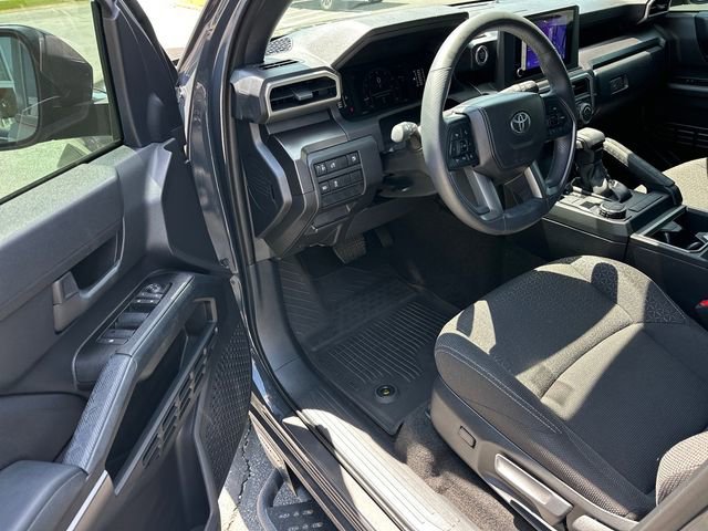 Used 2025 Toyota 4Runner SR5 RWD image 10