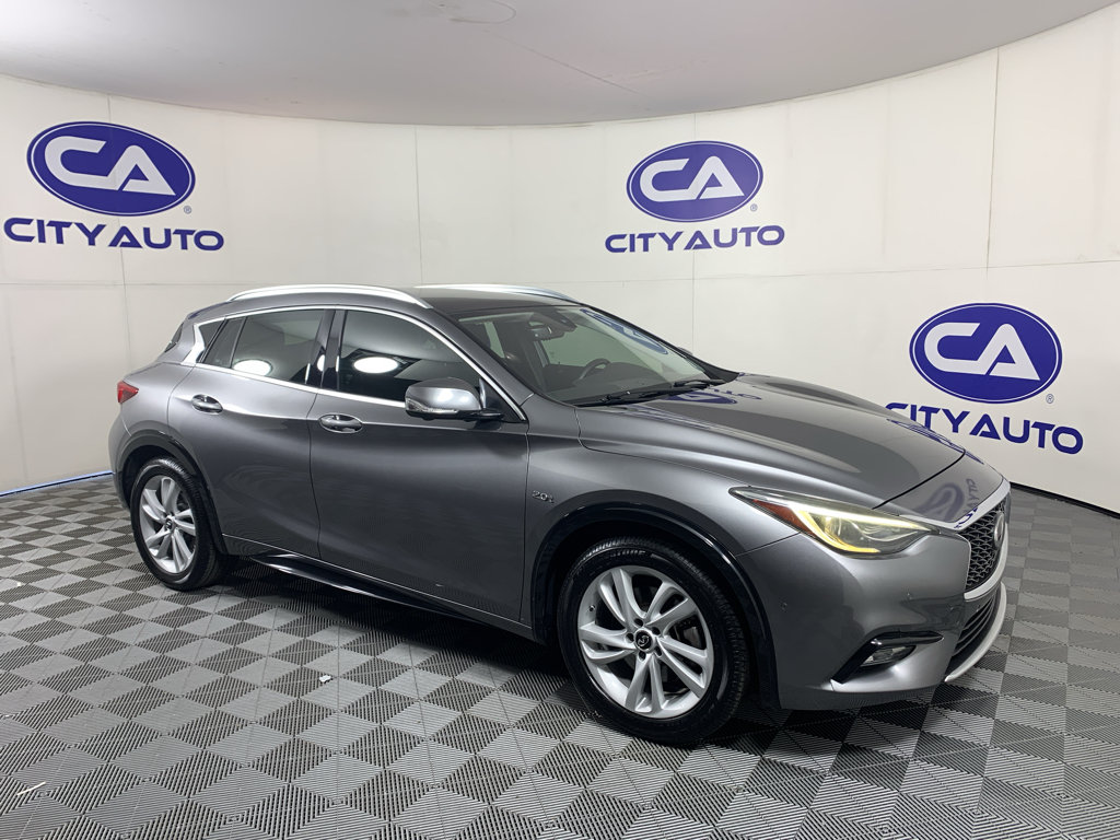 Used 2018 INFINITI QX30 w/ Navigation Package