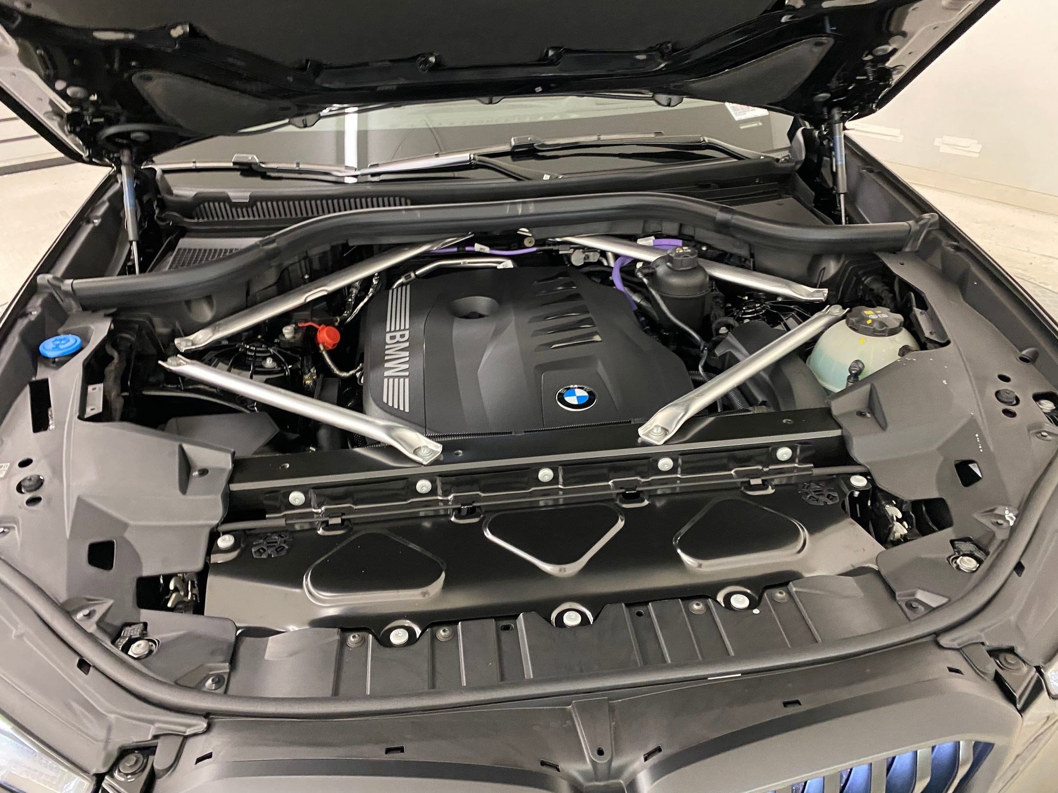 Used 2026 BMW X5 xDrive40i w/ Executive Package image 32