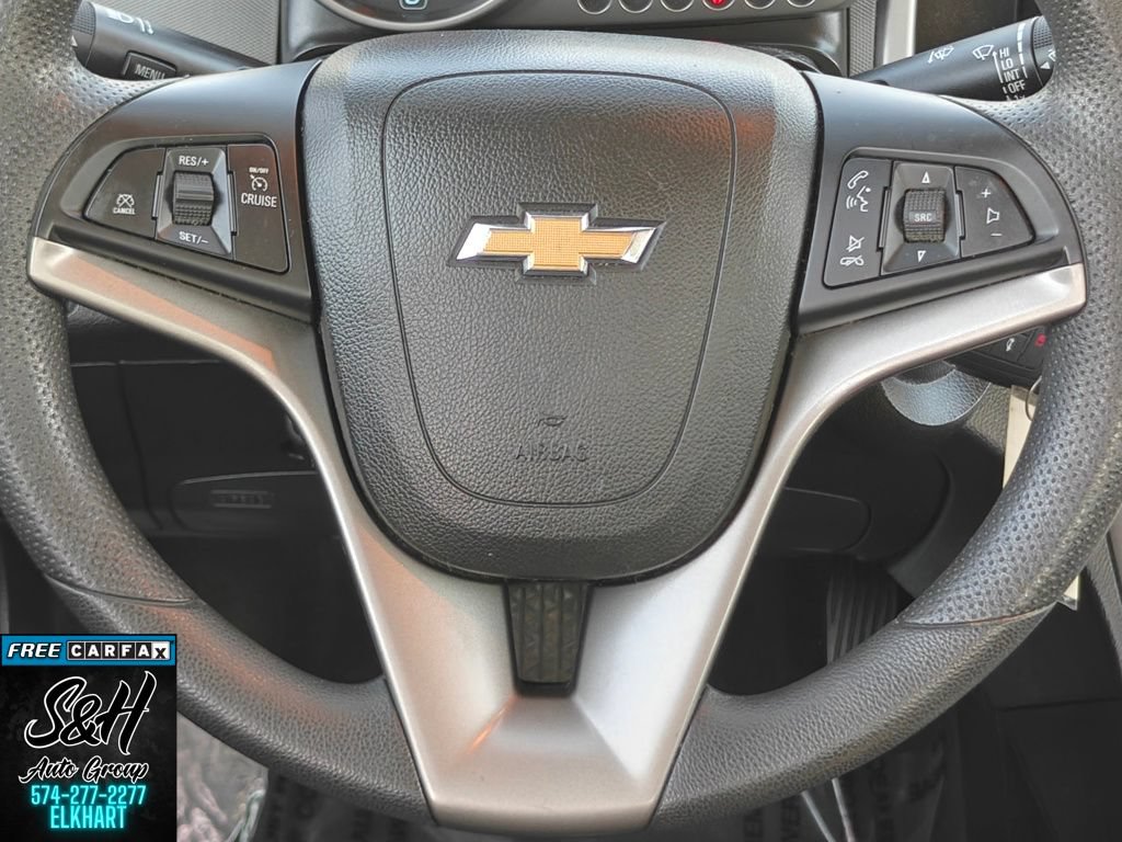 Used 2016 Chevrolet Sonic LT FWD image 5