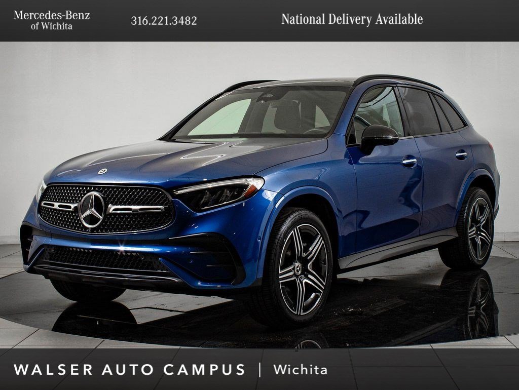 Used 2024 Mercedes-Benz GLC 300 4MATIC w/ AMG Line image 1