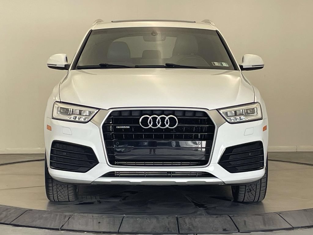 Used 2018 Audi Q3 2.0T Premium Plus w/ Premium Plus Package AWD/4WD image 10