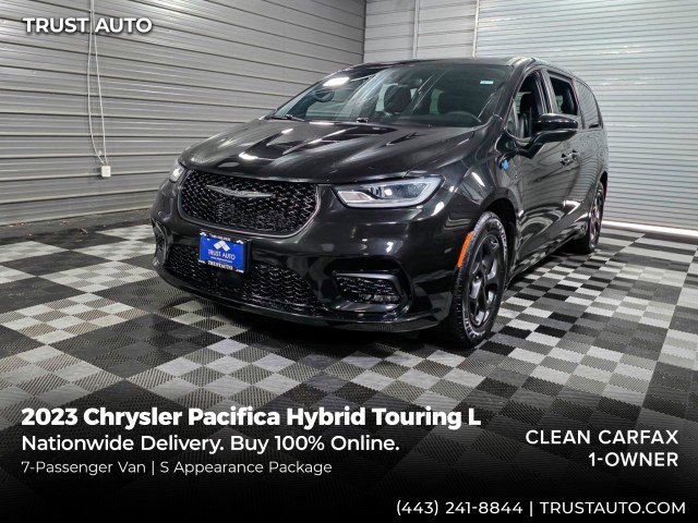 Used 2023 Chrysler Pacifica Touring-L w/ S Appearance Package