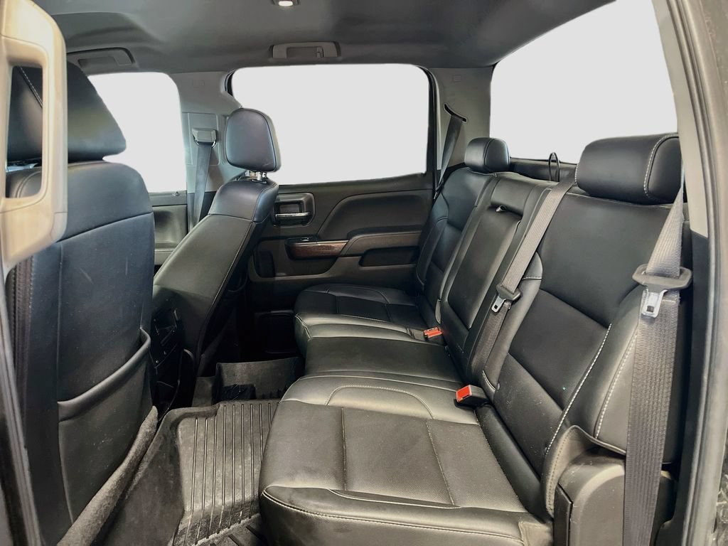Used 2019 GMC Sierra 3500 SLT w/ Duramax Plus Package AWD/4WD image 25