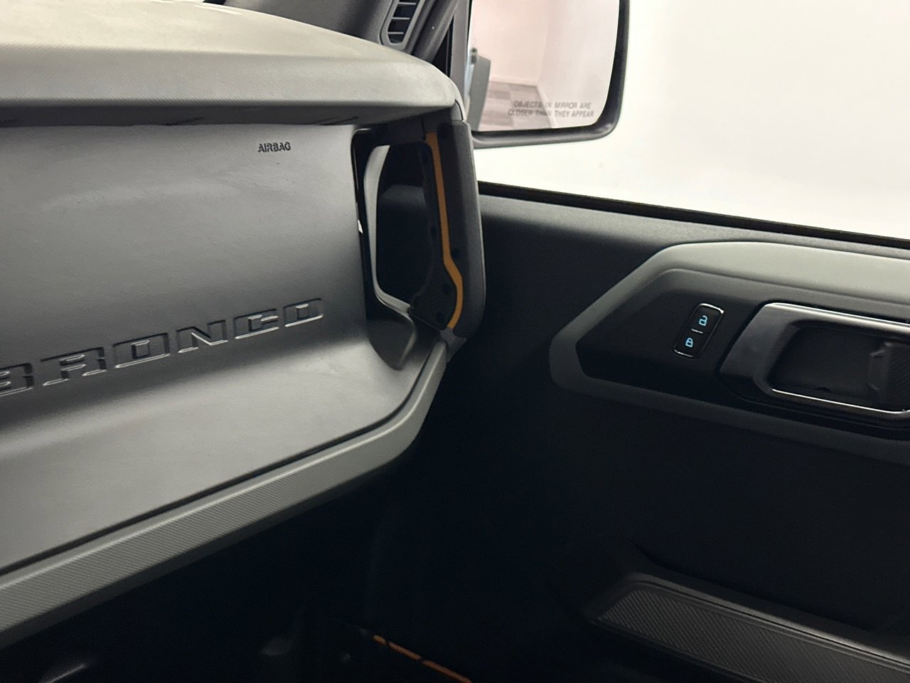 Used 2022 Ford Bronco Badlands image 33